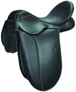 Selle de dressage synthétique